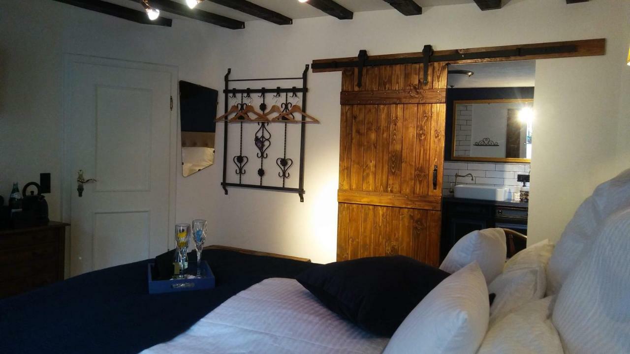 Doppelzimmer mit Zustellbett